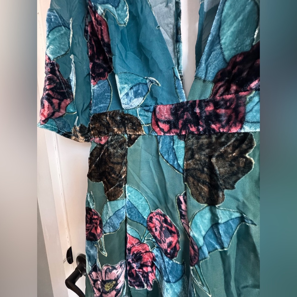 En Crème Floral Shorts Romper S - Picture 5 of 5
